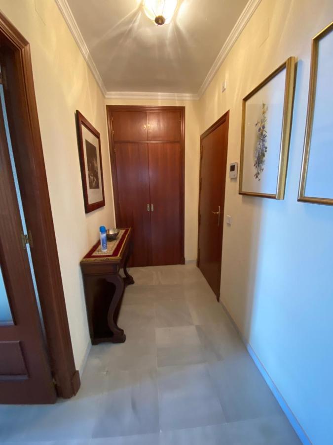 Fantastico Con Parking Avenida De Cadiz * Séville